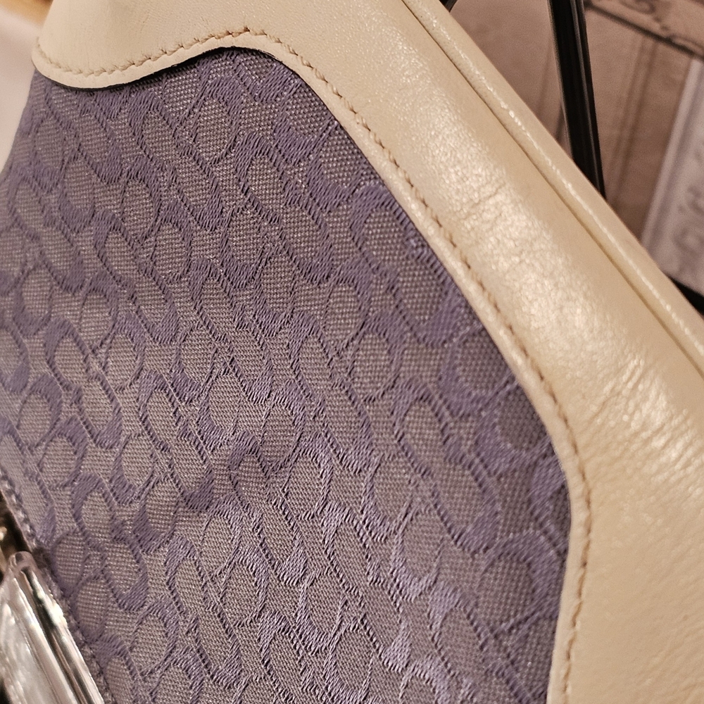 Vintage Coach Signature Jacqard Slate Blue Canvas and Leather Wrislet - Picture 5 of 7